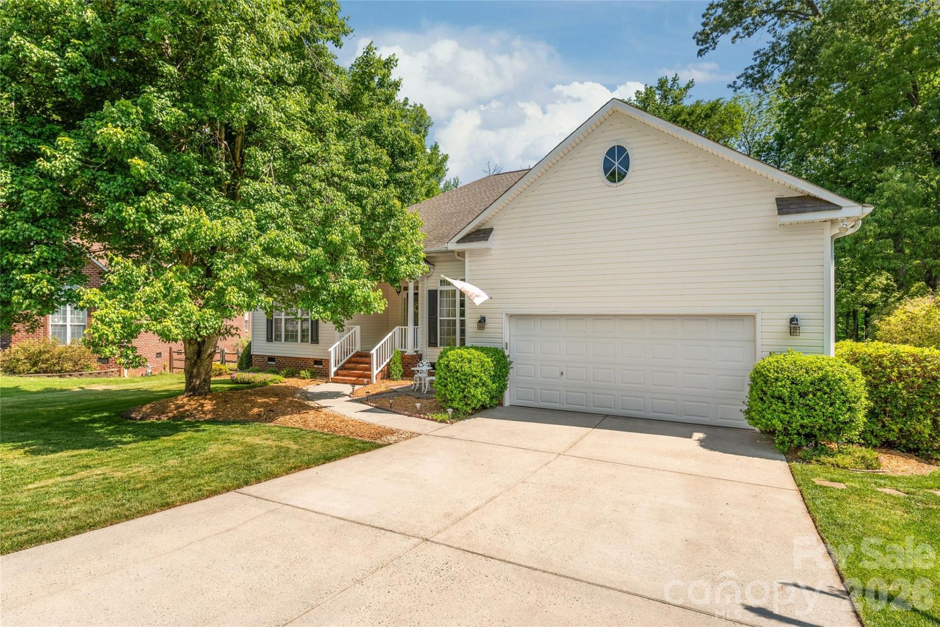 11811 Crossroads Place, Concord, NC 28025 Main Photo
