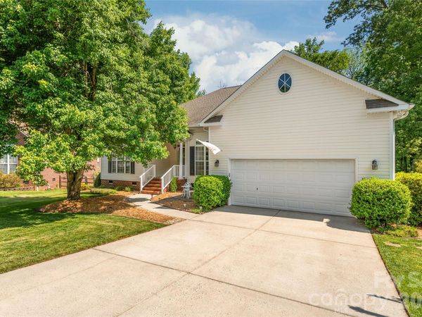 11811 Crossroads Place, Concord, NC 28025