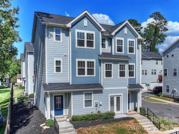 2409 Via del Conte Alley, Charlotte, NC 28205