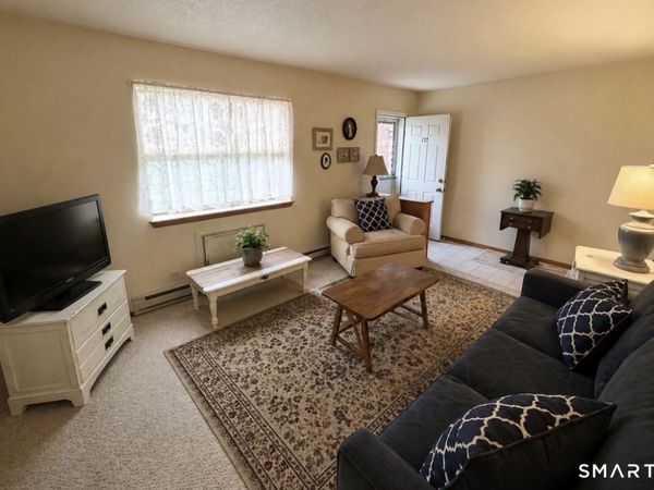 975 Meriden, Unit 117, Waterbury, CT 06705
