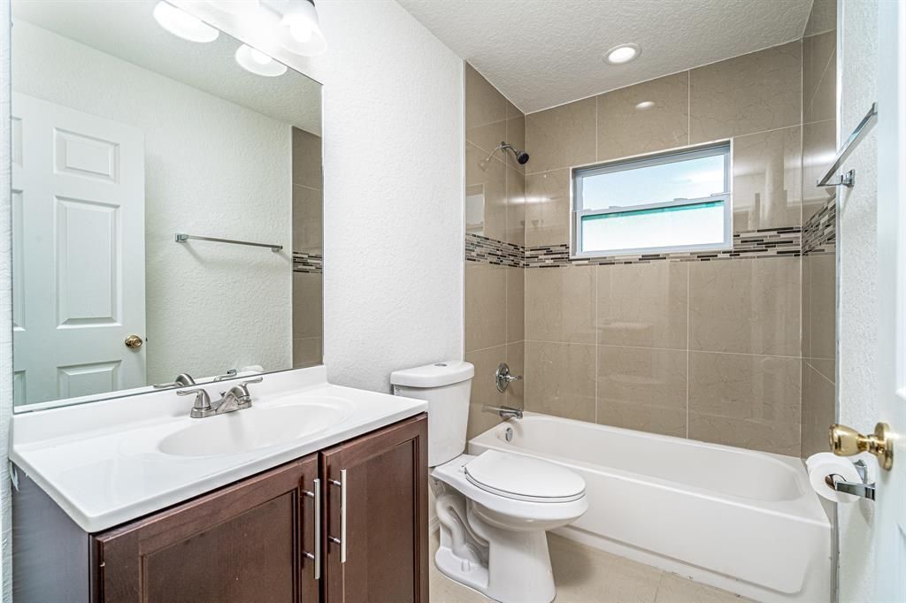 986 SW Romaine Lane, Port Saint Lucie, FL 34953 Photo