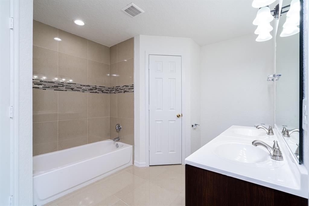 986 SW Romaine Lane, Port Saint Lucie, FL 34953 Photo