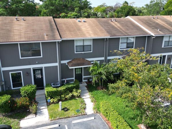 850 Hill Drive, Unit D, West Palm Beach, FL 33415