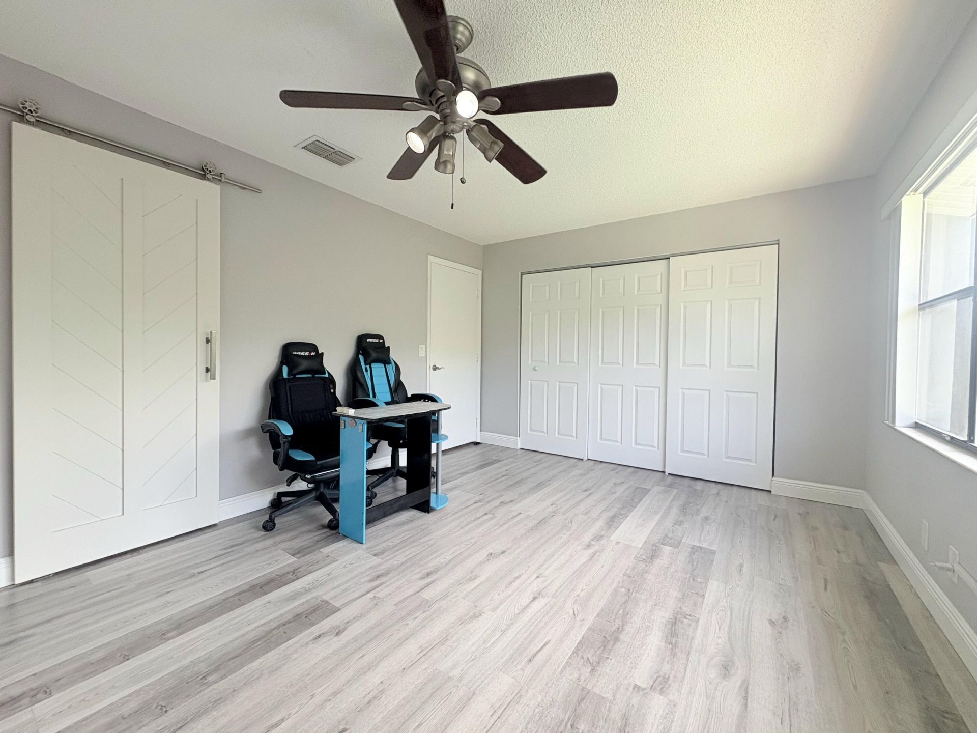 850 Hill Drive, Unit D, West Palm Beach, FL 33415 Photo