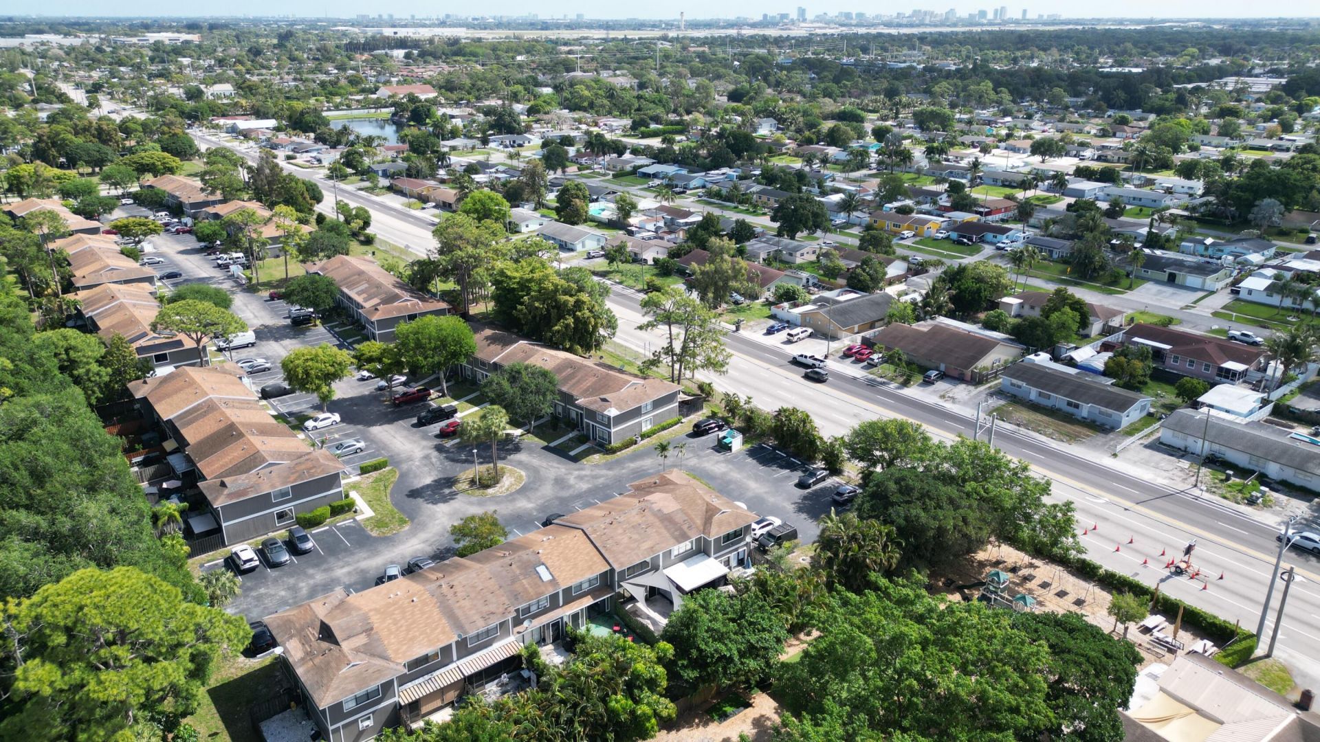 850 Hill Drive, Unit D, West Palm Beach, FL 33415 Photo