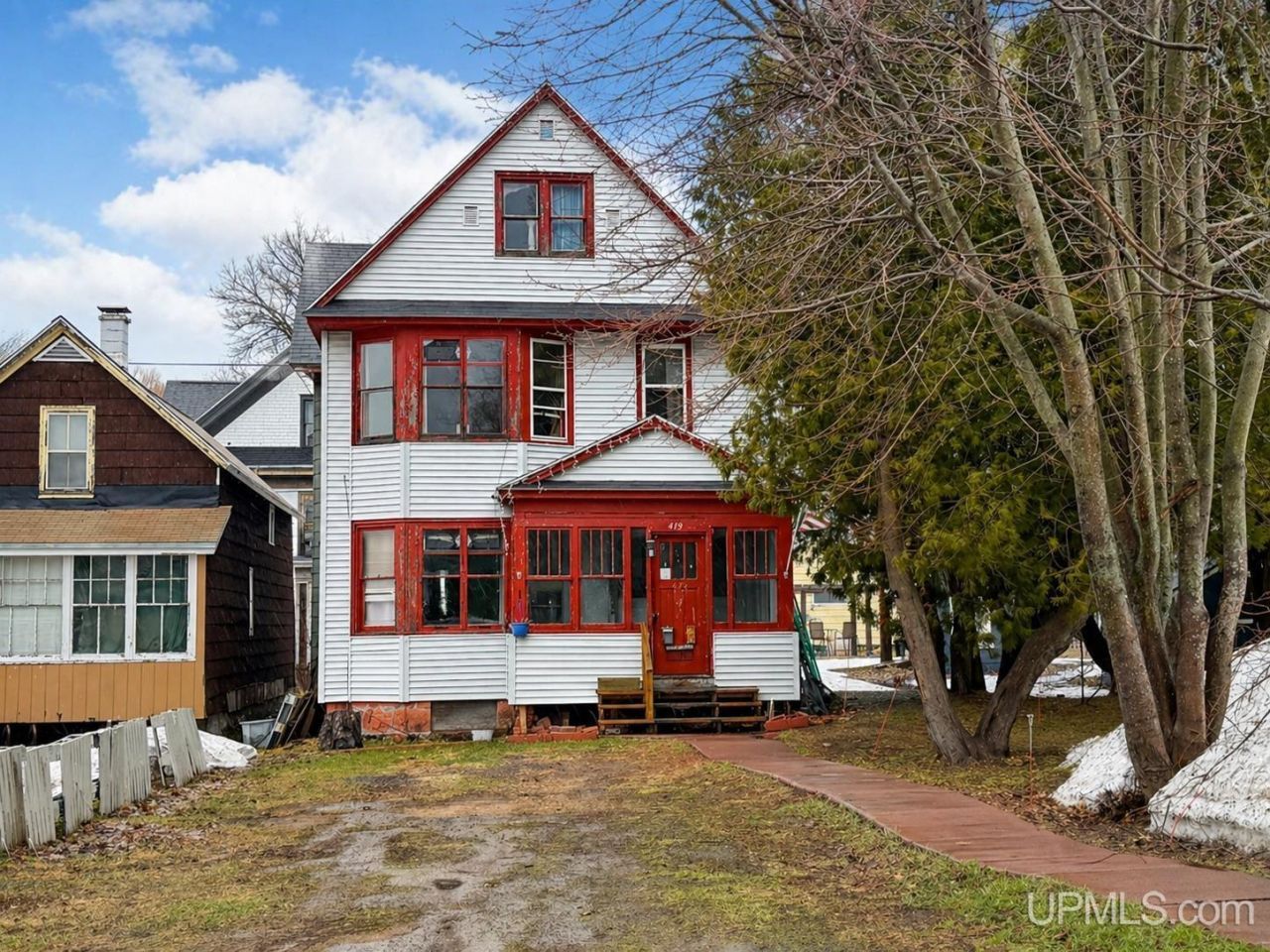 419 Seventh Street, Calumet, MI 49913 Main Photo