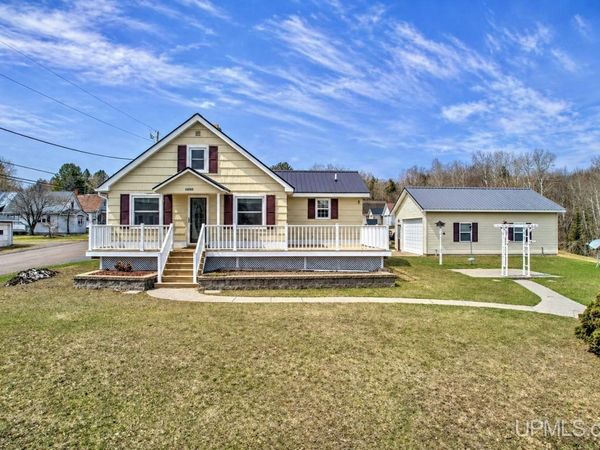 42087 Hancock Street, Chassell Twp, MI 49916