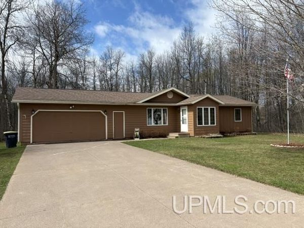 799 Best Street, Ironwood, MI 49938