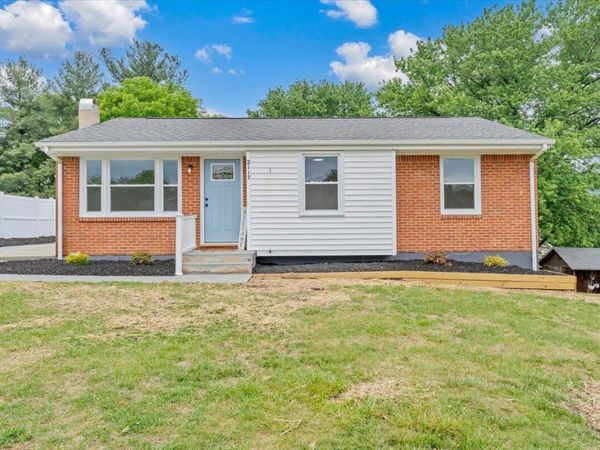 2117 Bailey AVE, Salem, VA 24153