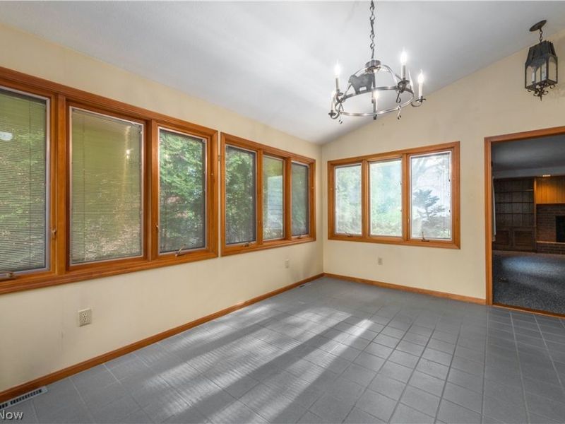 22870 Laramie Drive , Rocky River, OH 44116 Photo 17