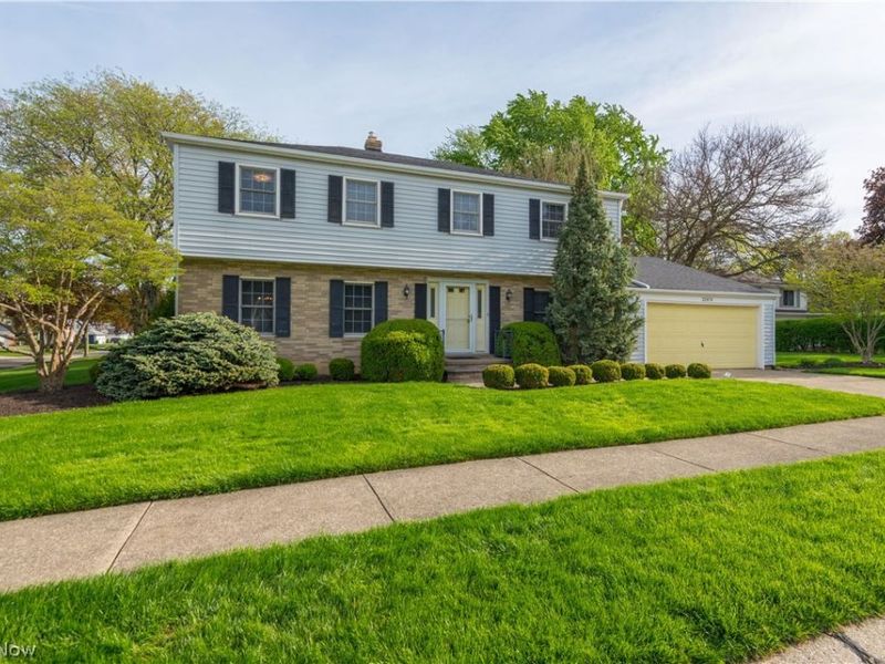 22870 Laramie Drive , Rocky River, OH 44116 Photo 2