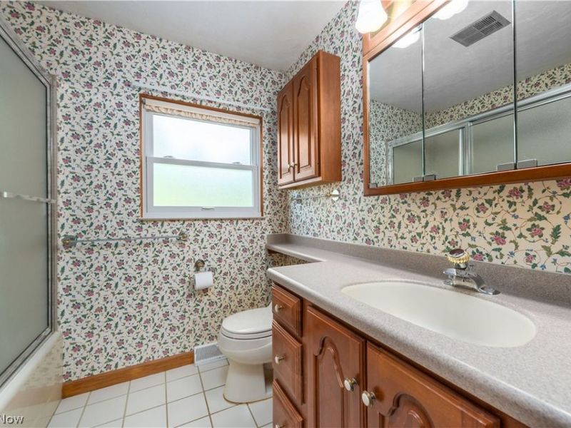 22870 Laramie Drive , Rocky River, OH 44116 Photo 28