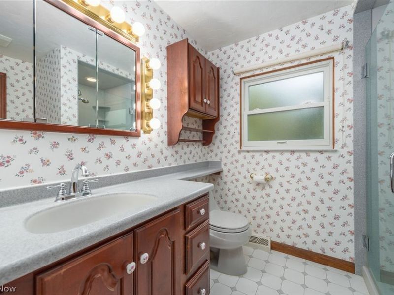 22870 Laramie Drive , Rocky River, OH 44116 Photo 33