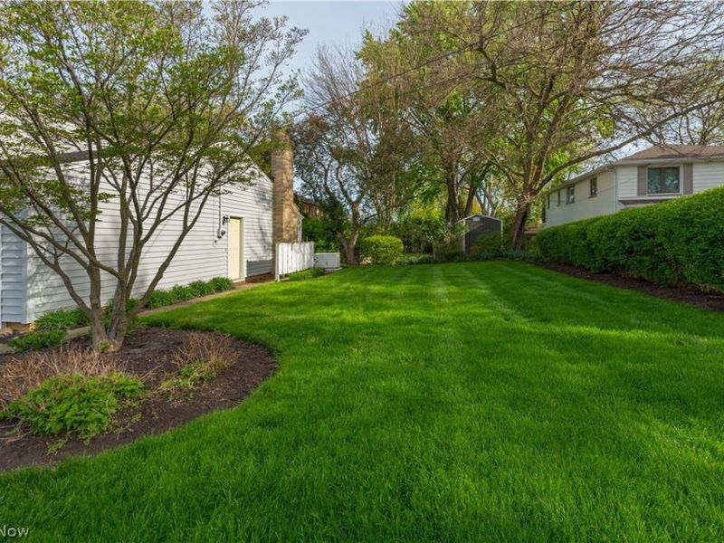 22870 Laramie Drive , Rocky River, OH 44116 Photo 43