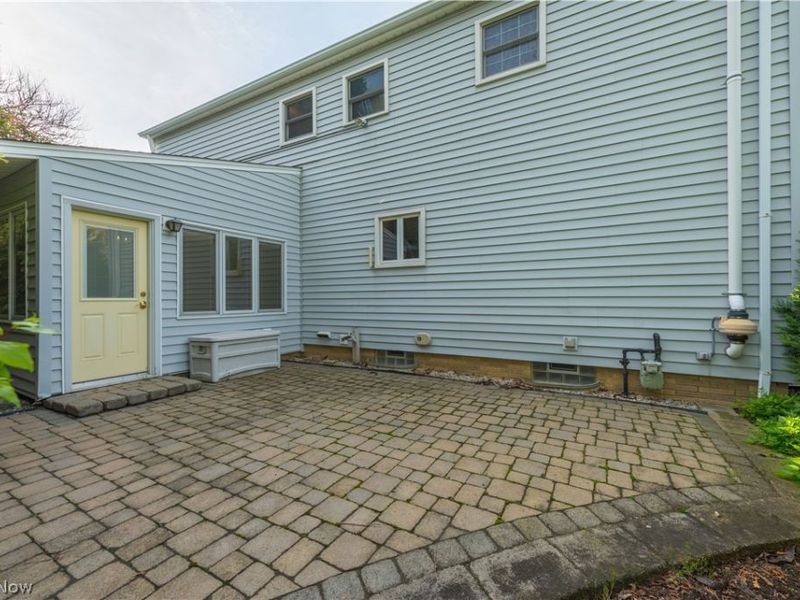 22870 Laramie Drive , Rocky River, OH 44116 Photo 47