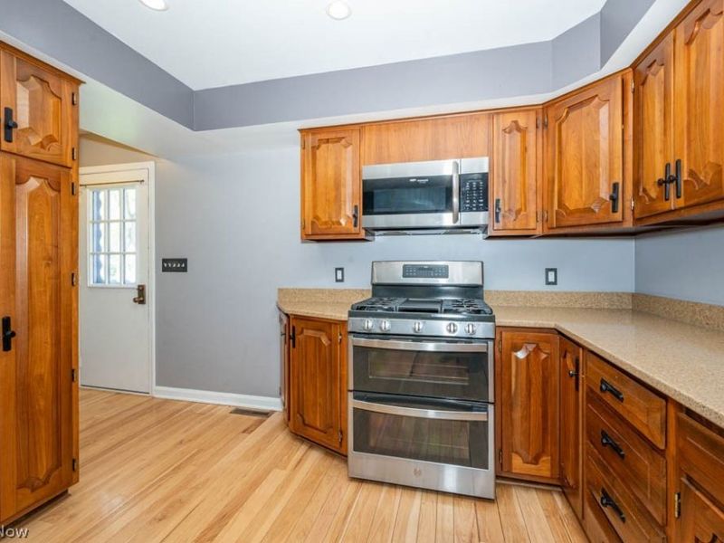 5841 Sharon Drive, Boardman, OH 44512 Photo 10