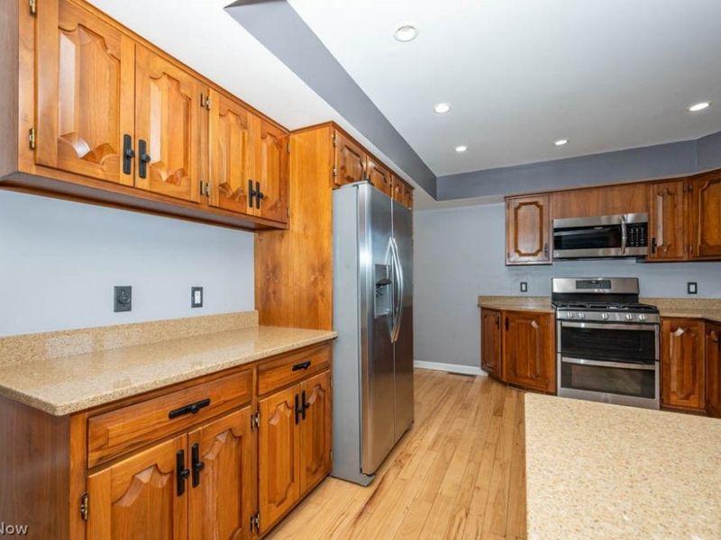 5841 Sharon Drive, Boardman, OH 44512 Photo 8