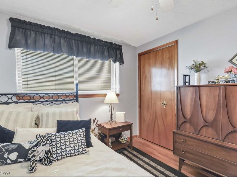 8702 Cambridge Drive , Parma, OH 44129 Photo 25