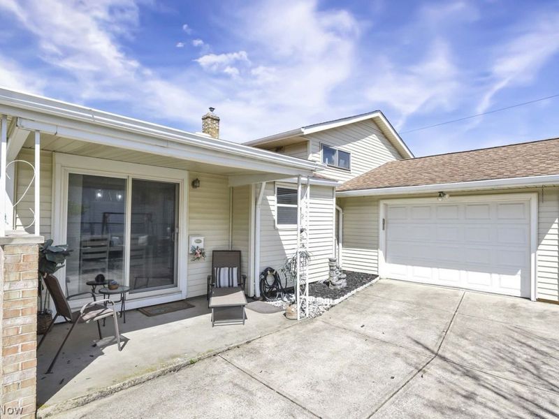 8702 Cambridge Drive , Parma, OH 44129 Photo 33