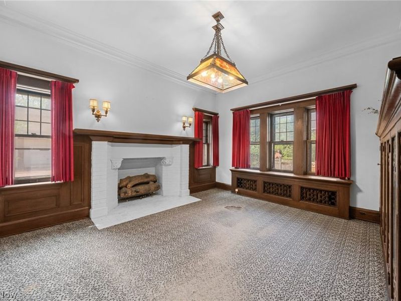 2656 E Overlook Road, Cleveland Heights, OH 44106 Photo 13