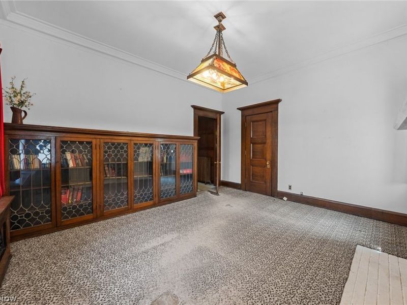 2656 E Overlook Road, Cleveland Heights, OH 44106 Photo 14