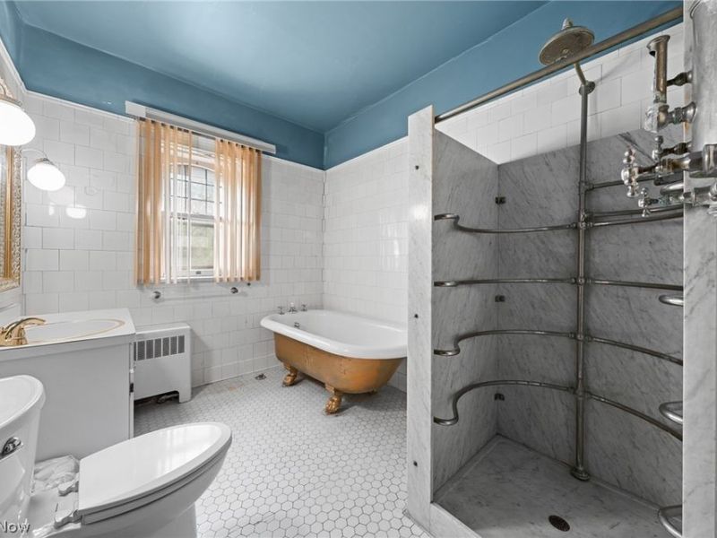 2656 E Overlook Road, Cleveland Heights, OH 44106 Photo 36
