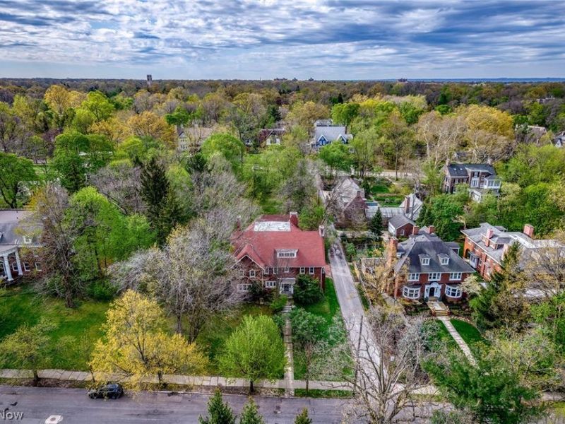2656 E Overlook Road, Cleveland Heights, OH 44106 Photo 49