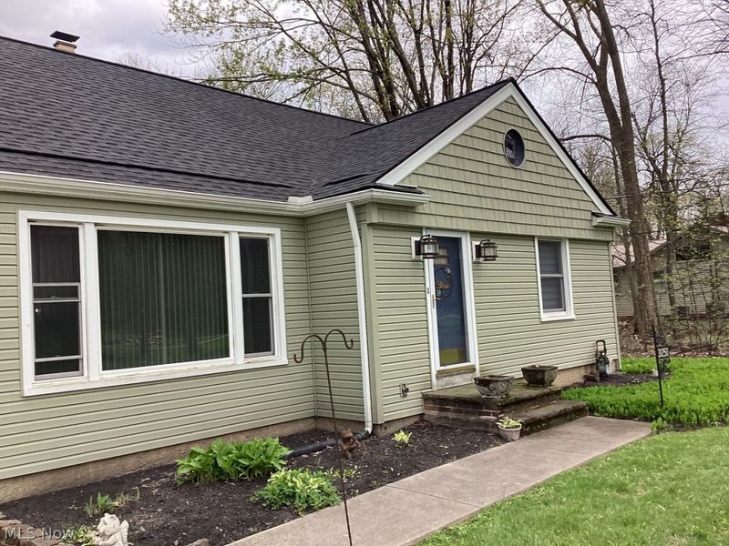 31250 Woodcrest Drive , Orange, OH 44022 Photo 2