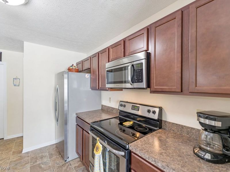 115 Carrington Court , Elyria, OH 44035 Photo 15