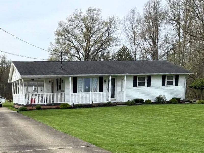 496 W Pine Lake Road, Sebring, OH 44672 Photo 1