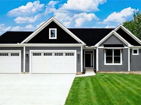 34158 Brookside Lane , North Ridgeville, OH 44039