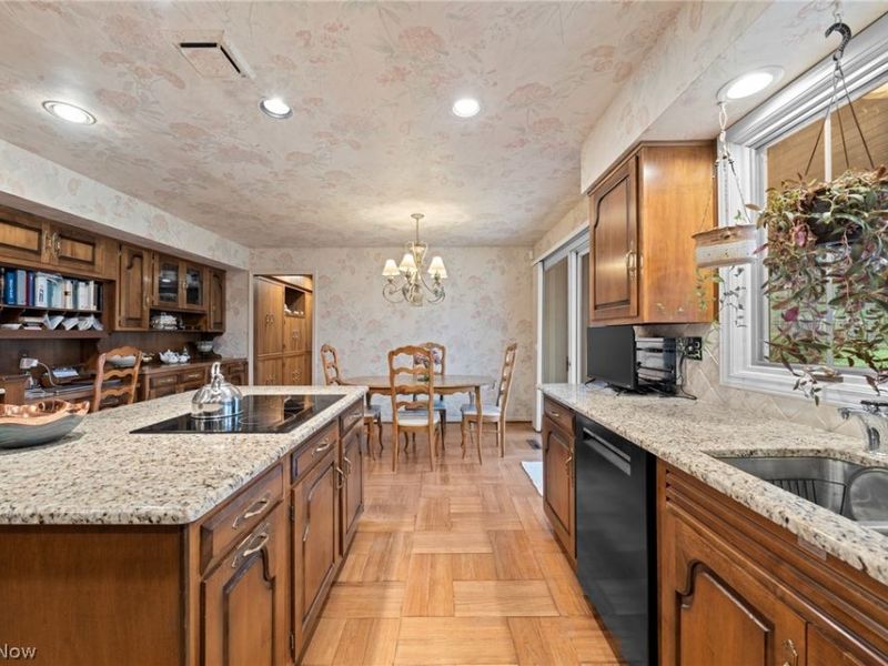 24170 Hermitage Road , Shaker Heights, OH 44122 Photo 13