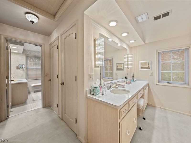 24170 Hermitage Road , Shaker Heights, OH 44122 Photo 29