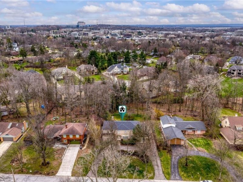 24170 Hermitage Road , Shaker Heights, OH 44122 Photo 5