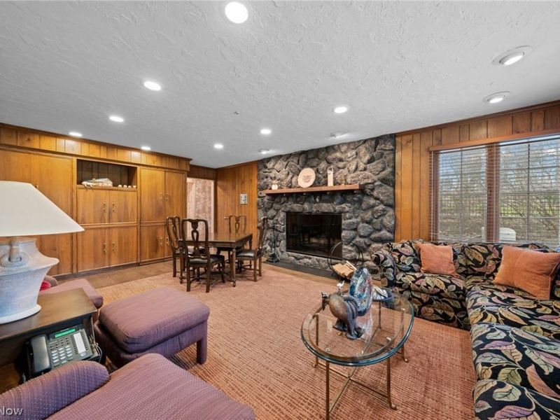 24170 Hermitage Road , Shaker Heights, OH 44122 Photo 9