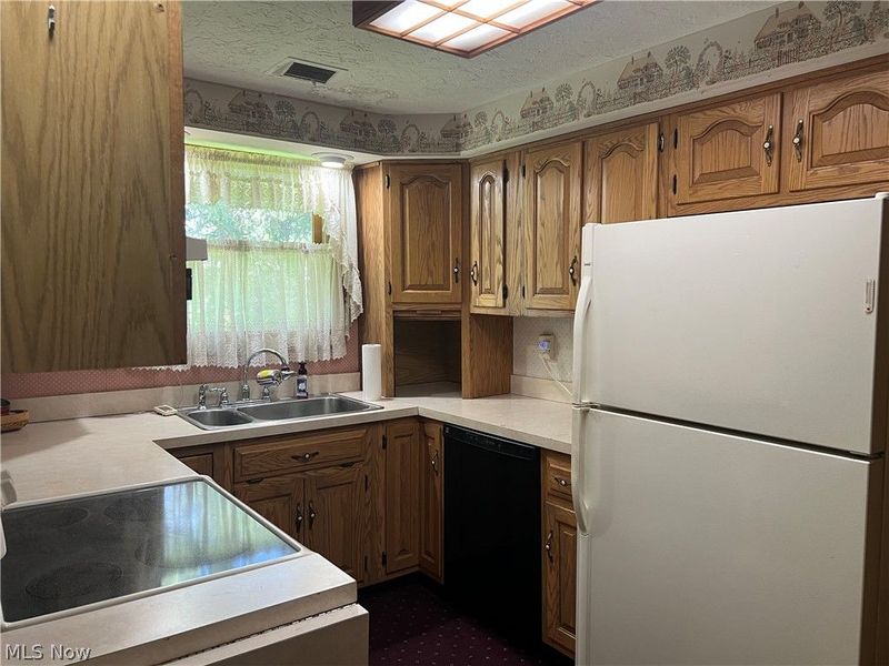 4158 Main Street , Perry, OH 44081 Photo 9