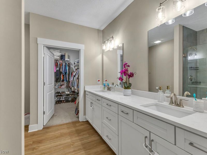 29778 Lobello Drive , Westlake, OH 44145 Photo 15