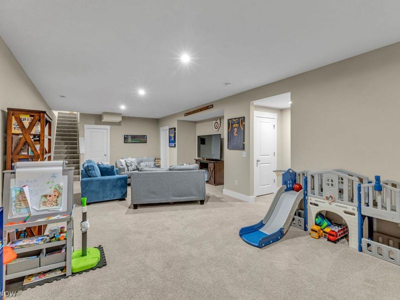 29778 Lobello Drive , Westlake, OH 44145 Photo 22