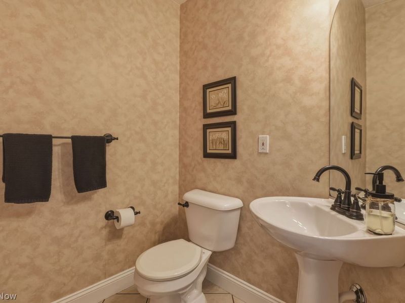 5309 Cameron Court, Sheffield Village, OH 44054 Photo 11