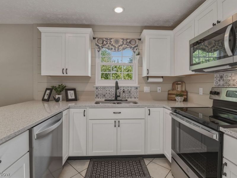 5309 Cameron Court, Sheffield Village, OH 44054 Photo 17