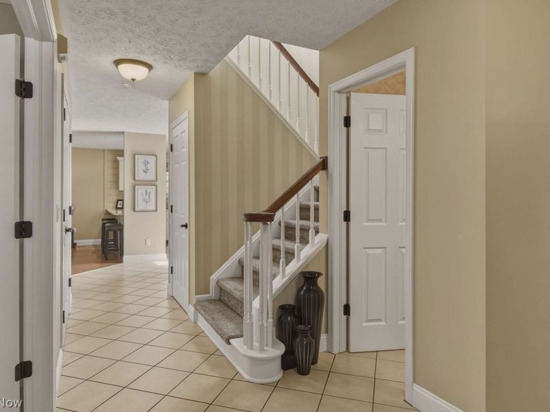 5309 Cameron Court, Sheffield Village, OH 44054 Photo 5
