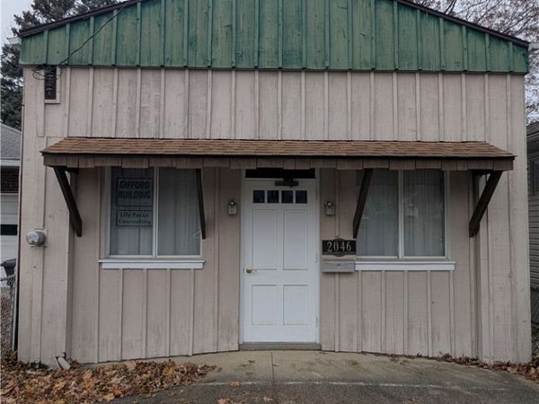 2046 12th Street SW, Akron, OH 44314