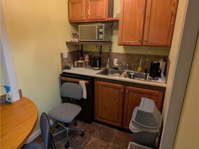 2046 12th Street SW, Akron, OH 44314 Photo 10