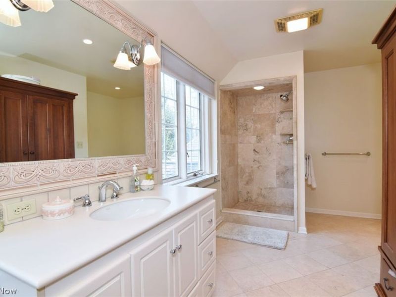 32750 Meadowlark Way , Pepper Pike, OH 44124 Photo 32