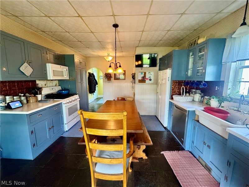 107 Leonard Street, South Amherst, OH 44001 Photo 11