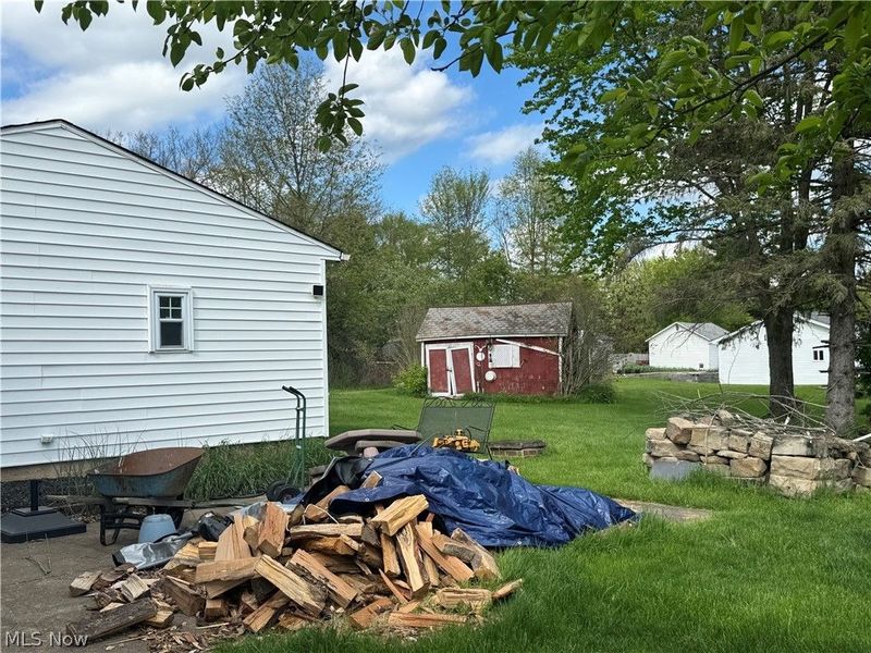 107 Leonard Street, South Amherst, OH 44001 Photo 4