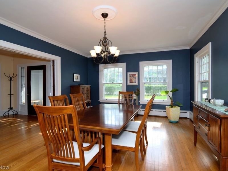 2868 Lee Road , Shaker Heights, OH 44120 Photo 4