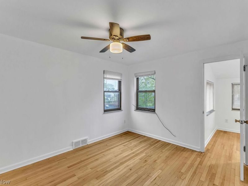 3098 Warren Road , Cleveland, OH 44111 Photo 17