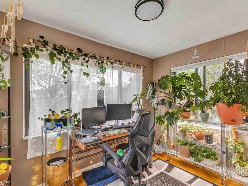 3098 Warren Road , Cleveland, OH 44111 Photo 23