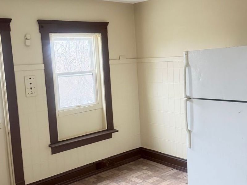 2624 E 114th Street , Cleveland, OH 44104 Photo 9